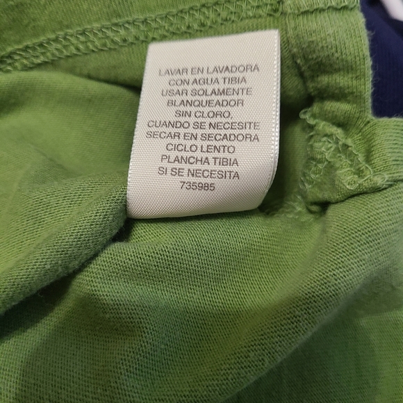 (1418) St. John's Bay Men's Classic 3 Button Short Sleeve Shirt, 2XL, Green - Picture 7 of 11